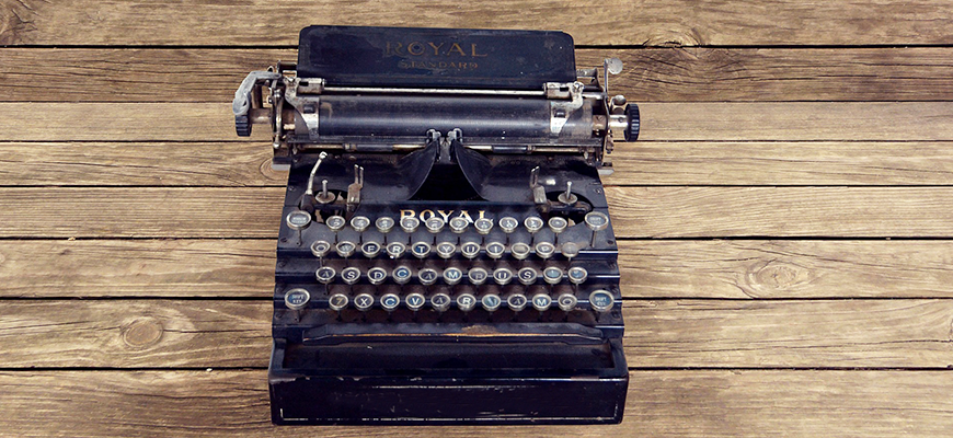 En gammal skrivmaskin